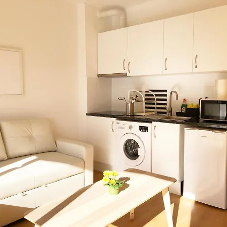 Lovely Seaside Apartment In Front Of Calafell Beach And Cunit Beach Segur de Calafell Esterno foto